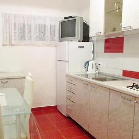 With Parking Space Zuljana, Peljesac - 252 Апартаменты Жуляна