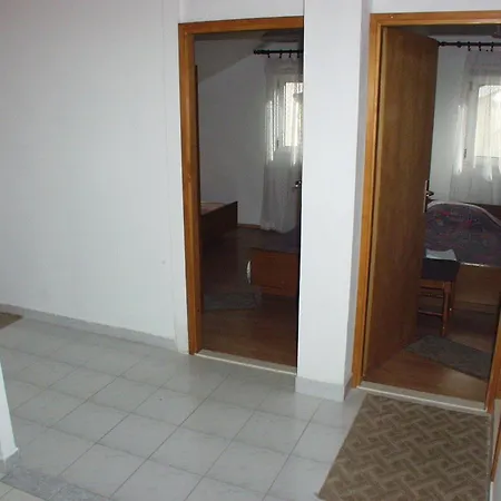 With Parking Space Zuljana, Peljesac - 252 Apartmán