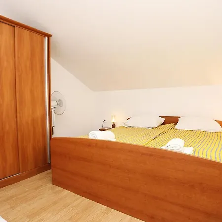 Apartments With Parking Space Zuljana, Peljesac - 252 Apartman